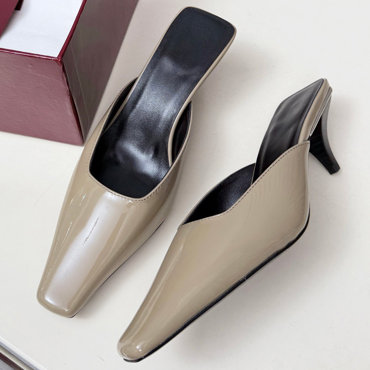 2026 Women's Soft Patent Leath - Sewing V ulasan dan harga